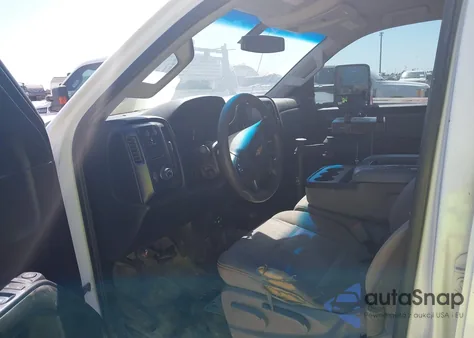 2018 Chevrolet Silverado 2500Hd Wt z USA, uszkodzony, nr VIN 1GC2KUEG9JZ252732